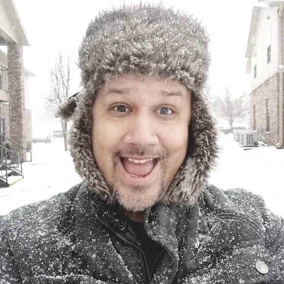 Profile Picture of Kevin Workman (@missdakota31) on Poshmark