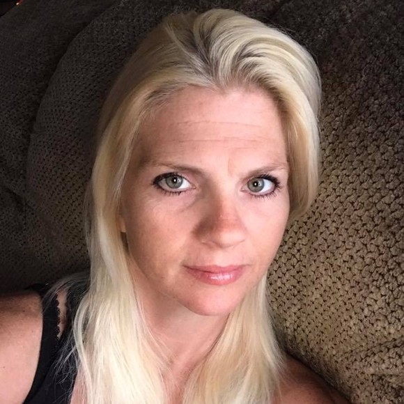 Profile Picture of Patty Dingler-peterson (@petersonpatty) on Poshmark