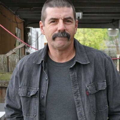 Profile Picture of Michael Isenberg (@Mikeyhvac) on Twitter