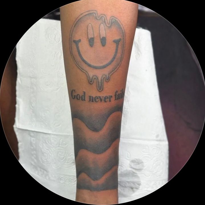 Profile Picture of T dot marlly ⛷️❤️ (@teeeasy8) on Tiktok