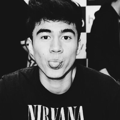 Profile Picture of Lily Peters (@lilypeters67) on Twitter