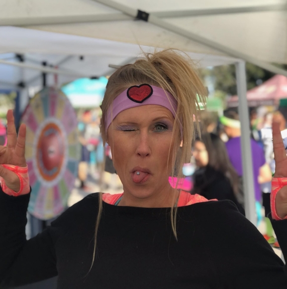 Profile Picture of Holly Darrah (@holly_darrah) on Poshmark