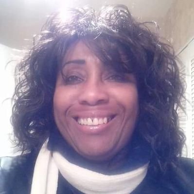 Profile Picture of Tina R. Leatherwood (@LeatherwTina) on Twitter