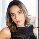 Profile Picture of Simone Araújo | Coach e Terapeuta (@simonearaujool) on Instagram