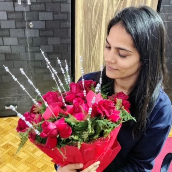 Ramnit Dayal - Poshmark Profile Picture of Ramnit Dayal (@dayalramnit) on Poshmark