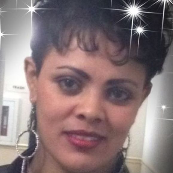 Profile Picture of Tigist Negatu (@tegenegatu) on Poshmark