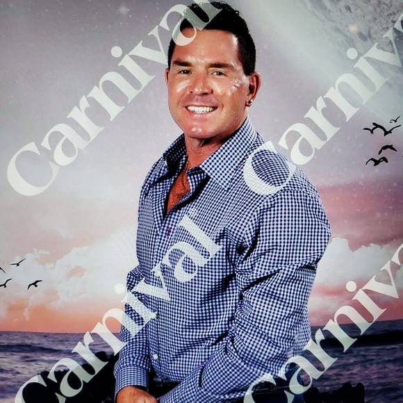 Profile Picture of Brian Koressel (@briankoressel) on Poshmark