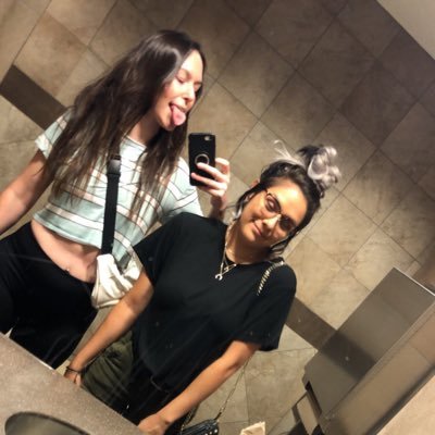 Profile Picture of Mandy B (@amanduhbryant) on Twitter