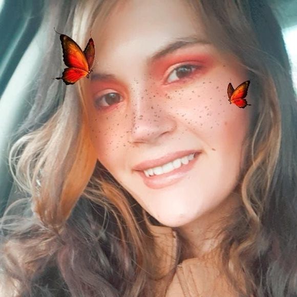 Profile Picture of Ariel Ryan (@arielryan14) on Poshmark