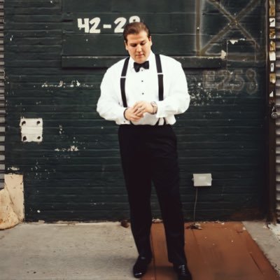 Profile Picture of Lucho Hidalgo (@AbAbsurdoSisifo) on Twitter