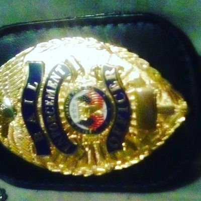 Profile Picture of Robert David Elliott (@SaleDavid) on Twitter