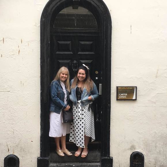 Profile Picture of Carolyn Cooley (@hcsentosa) on Poshmark