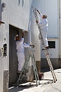 Profile Picture of House painter and decorator - Wikipediaon Wikipedia