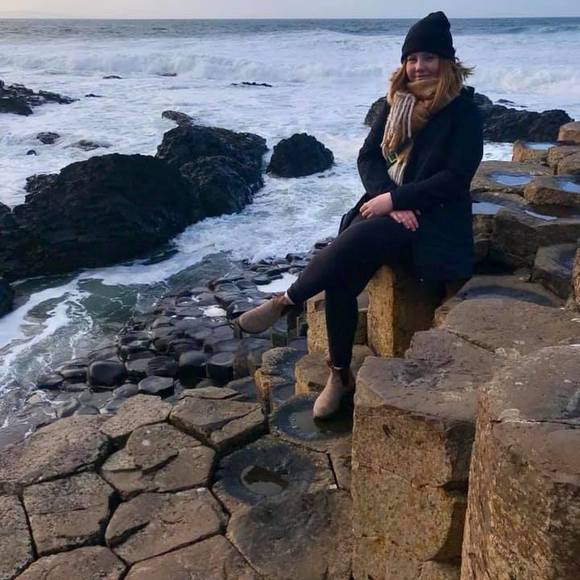 Profile Picture of Emily Okeefe (@emokeefe) on Poshmark