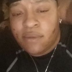 Profile Picture of Kendra Hardman (@KenGi_8701) on Twitter