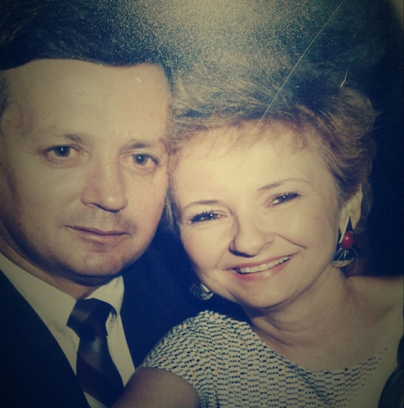 Profile Picture of Shirley Neal (@shirleybeth46) on Poshmark