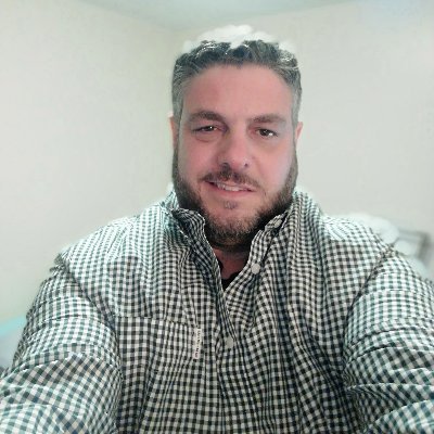 Profile Picture of Michael Avellino (@MichaelAvellin4) on Twitter