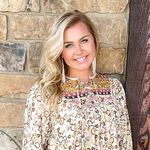 Profile Picture of Sara Oswalt Marshall (@saraoswalt15) on Instagram