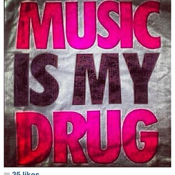 Profile Picture of Alexis Behrmann (@alexisgoddess) on Poshmark