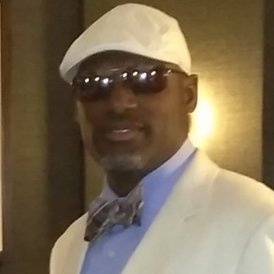 Profile Picture of Bobby Curry (@BobbyCu22987404) on Twitter