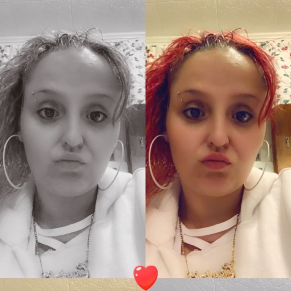 Profile Picture of Crystal Vigilante (@beba019) on Poshmark