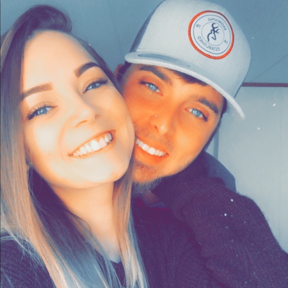 Profile Picture of Austin Rashall (@austinrashall23) on Poshmark
