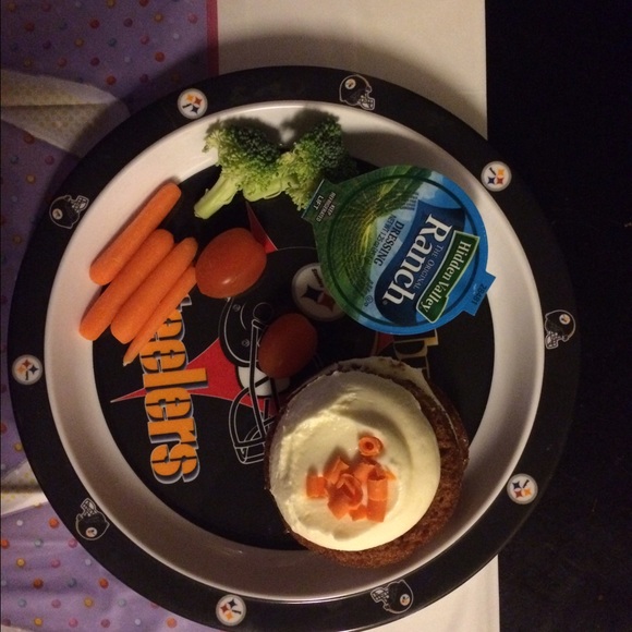 Profile Picture of Alecea Piper (@piperalecea) on Poshmark