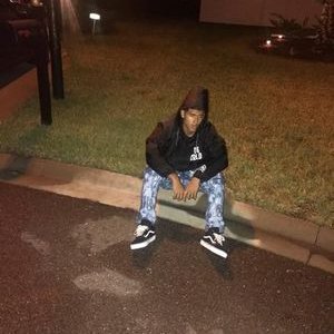 Profile Picture of Lorenzo Clark (@Lorenzo14089394) on Twitter