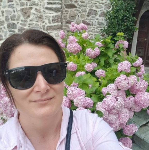 Profile Picture of Lidija Lozanovska (@lidija_l) on Poshmark