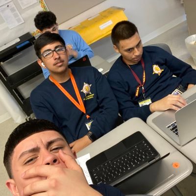 Profile Picture of Christian Deering (@Chris_3020) on Twitter