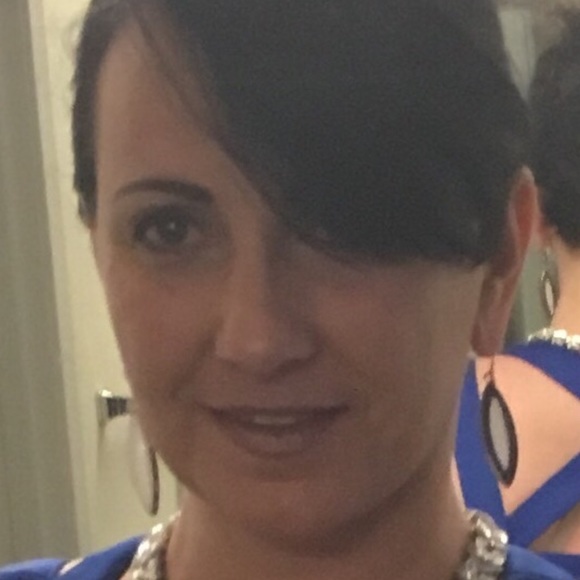 Profile Picture of Victoria Keithline (@makethatmoney) on Poshmark