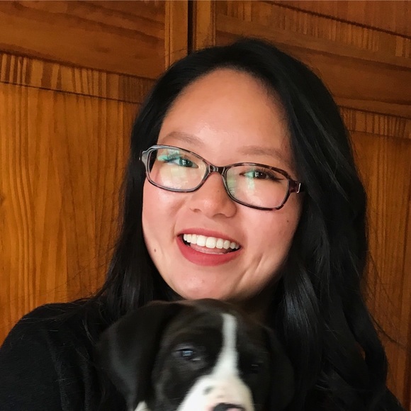 Profile Picture of Hailee Claycomb (@haileesbug) on Poshmark