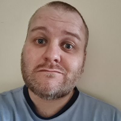 Profile Picture of Craig Barratt (@MaximumBarratt) on Twitter