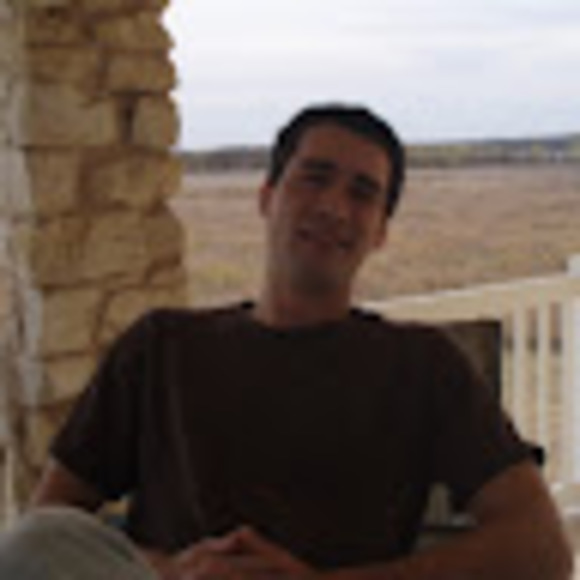 Profile Picture of Steven Parman (@blank264) on Poshmark