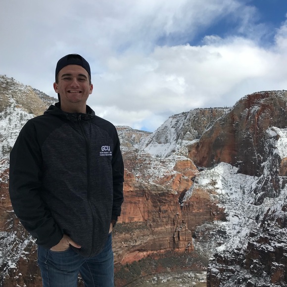 Profile Picture of Michael Schissel (@michaelschissel) on Poshmark