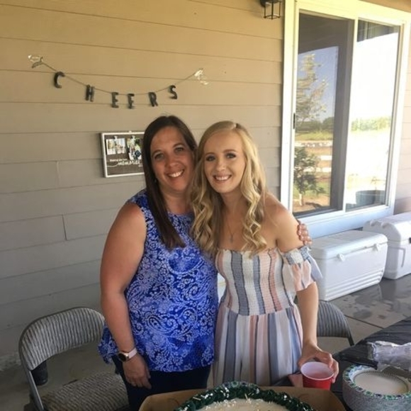 Profile Picture of Kim Waldron copus (@kdcopus) on Poshmark