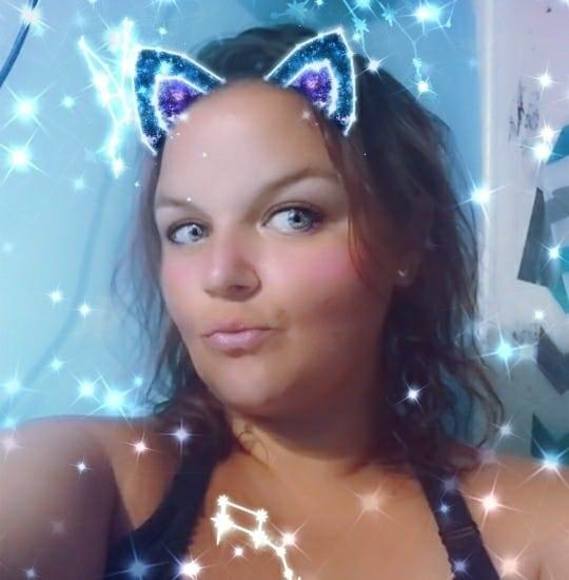 Profile Picture of Kayla Gingery (@loverbug222) on Poshmark
