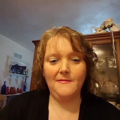 Profile Picture of Linda Halverson (@LindaHalverso20) on Twitter