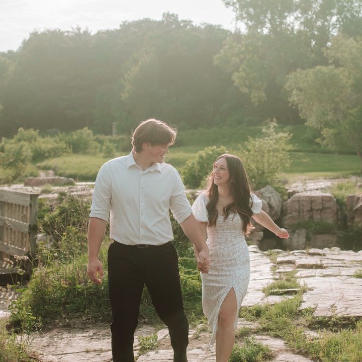 Profile Picture of Carly (@cspridgen) on Tiktok