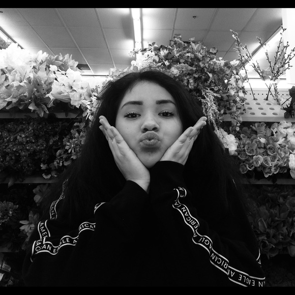 Profile Picture of Michael Obregon (@michael18908) on Poshmark