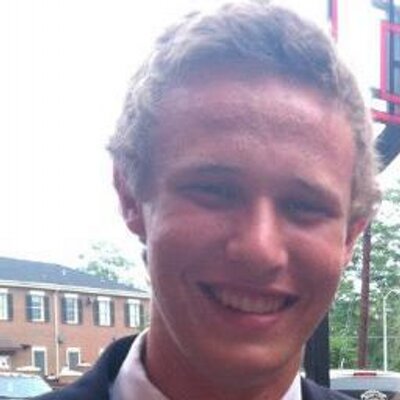 Profile Picture of Peter Winter (@String_bean93) on Twitter