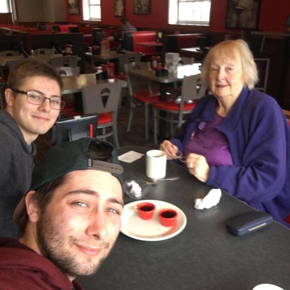 Profile Picture of Alex Wiggs (@alex_wiggs) on Poshmark