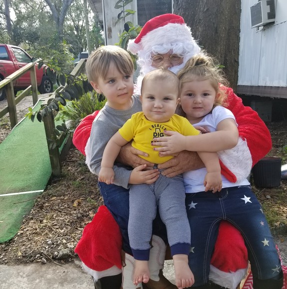 Profile Picture of Mandy Rushing (@mandyrushing77) on Poshmark