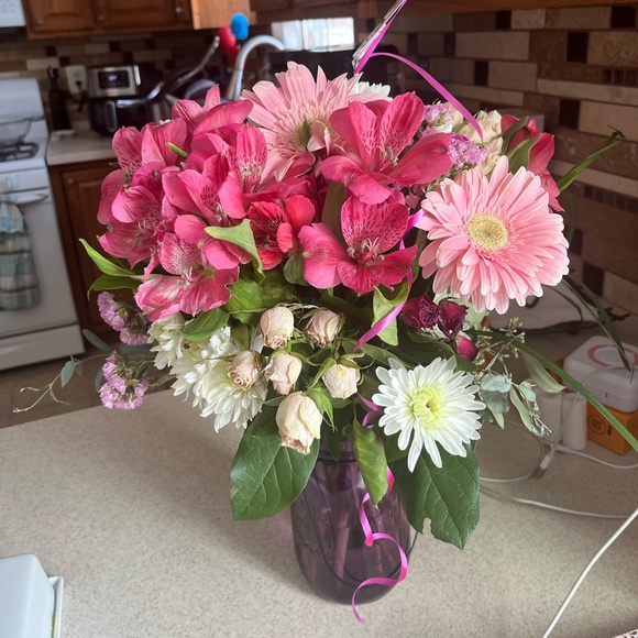 Profile Picture of Cassandra Dorner (@cassandradorner) on Poshmark