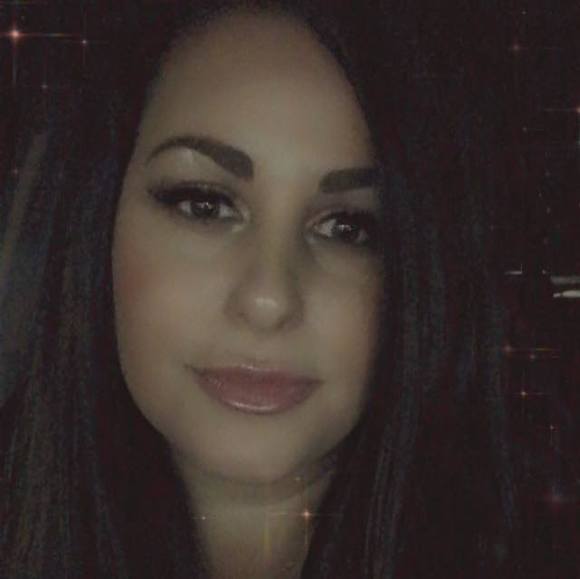 Profile Picture of Heather Nunez (@heathernunez742) on Poshmark