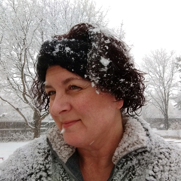 Profile Picture of Karrey Van sky (@karreyv) on Poshmark