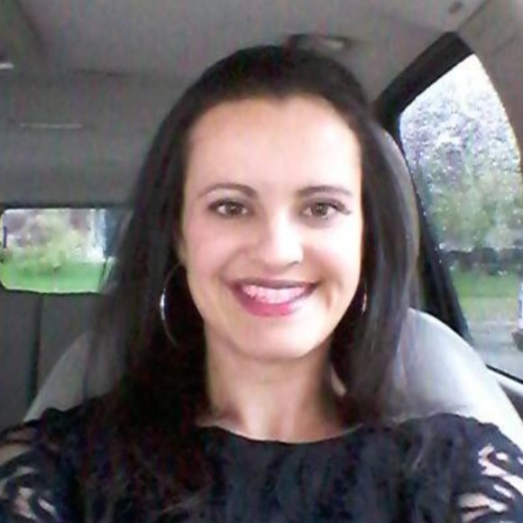 Profile Picture of Daniela Justice (@danielajudyice0) on Poshmark