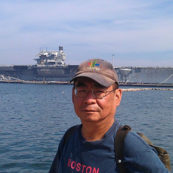 Profile Picture of Chien tang Wang (@wang219) on Poshmark