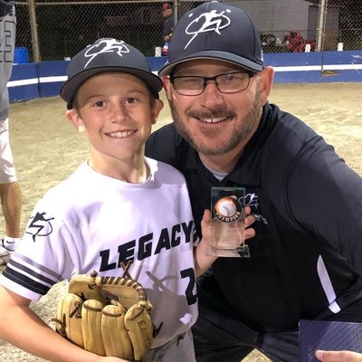 Profile Picture of Dan Forsyth (@coachforsyth10) on Twitter