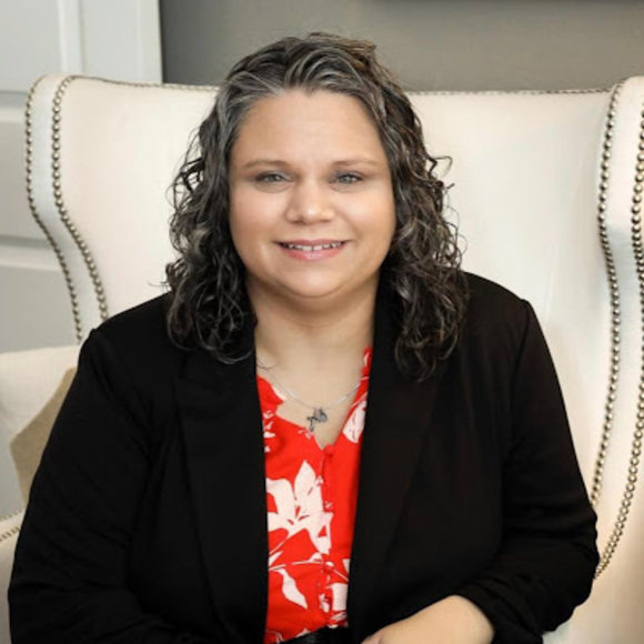 Profile Picture of Leighanne Duchene (@laduchene) on Poshmark